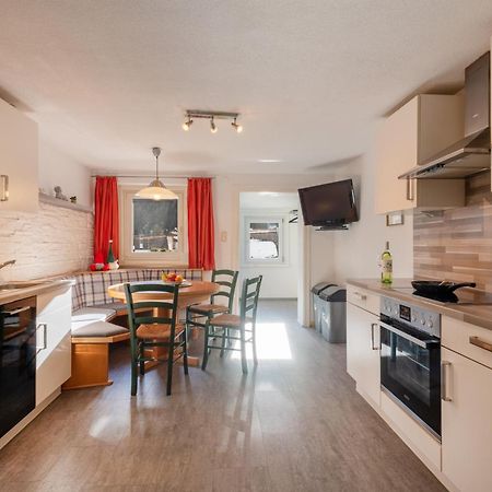 Apartmenthaus Ehrenberg Ehenbichl Экстерьер фото