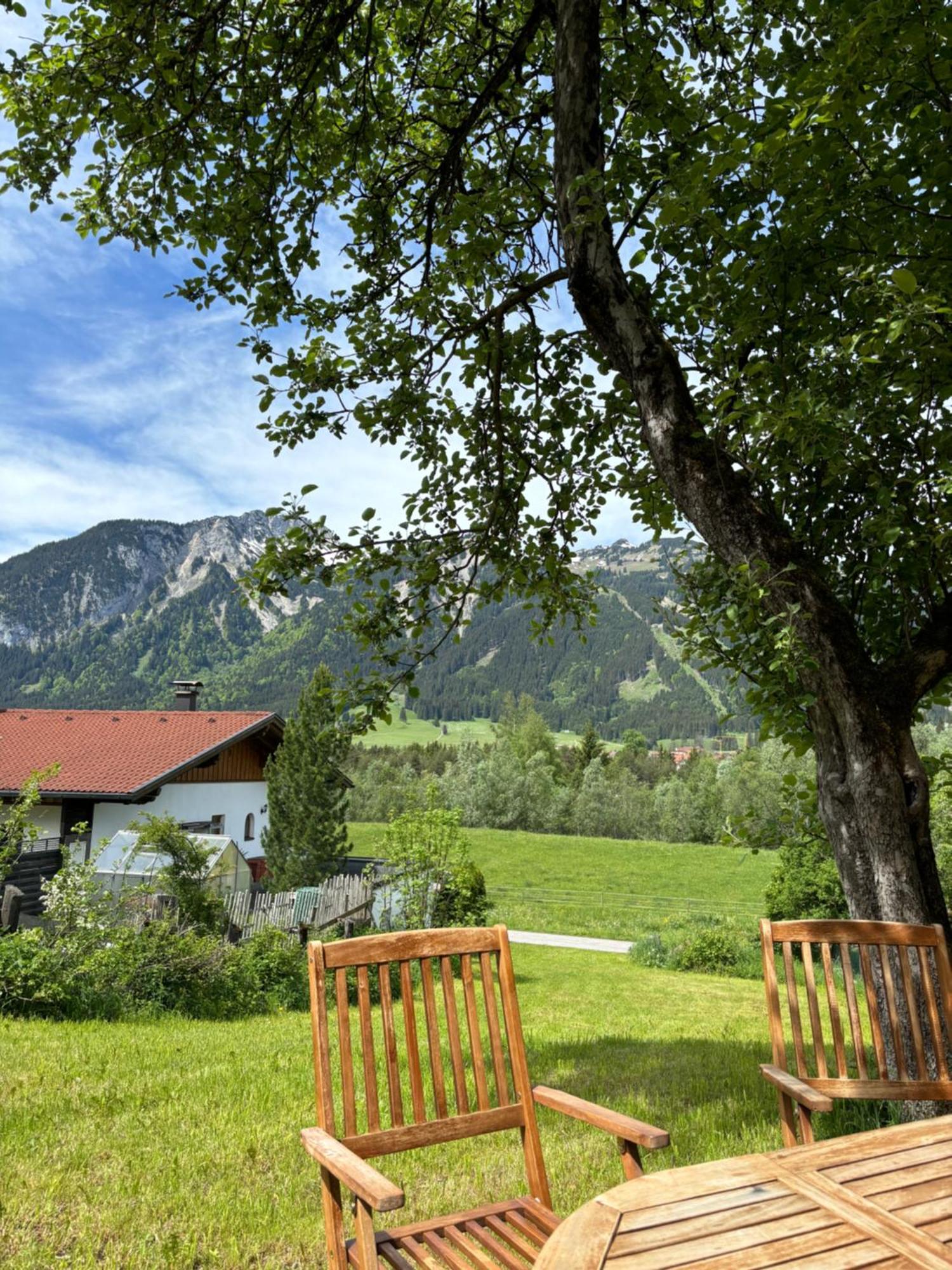 Apartmenthaus Ehrenberg Ehenbichl Экстерьер фото