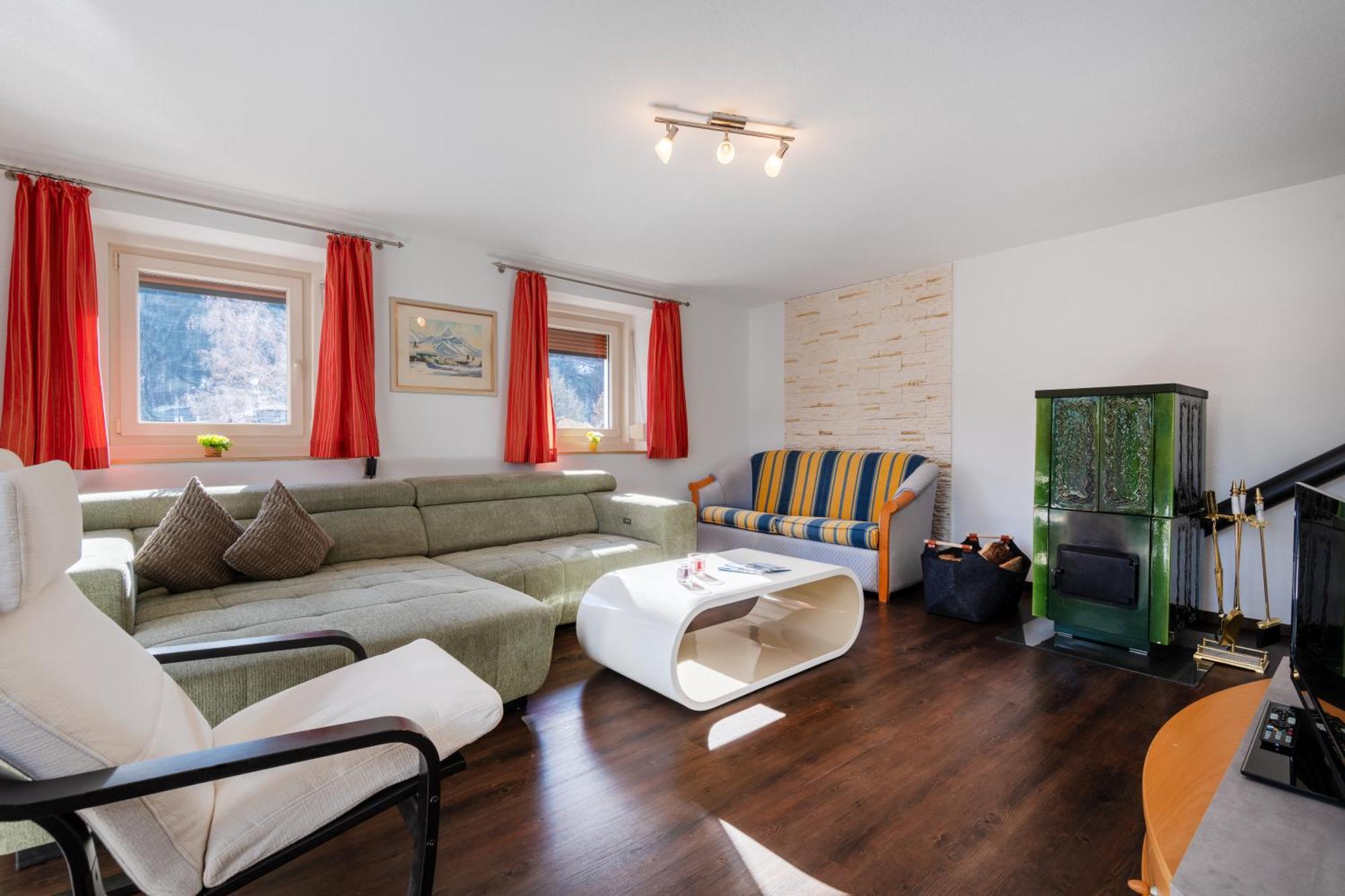 Apartmenthaus Ehrenberg Ehenbichl Экстерьер фото